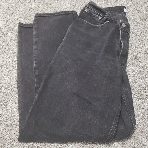 A&F High Rise Jeans with Criss Cross Waistband - Picture 3 of 13